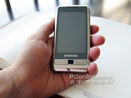 Samsung’s SGH-i900