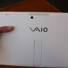 Sony-VAIO-Tap-11